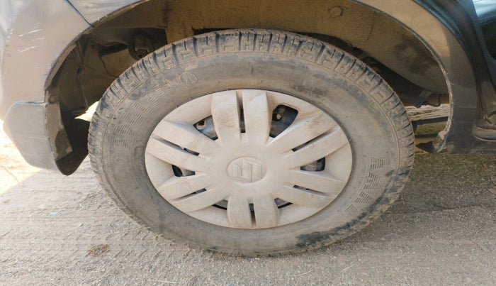 2015 Maruti Alto 800 LXI, Petrol, Manual, 95,126 km, tyre