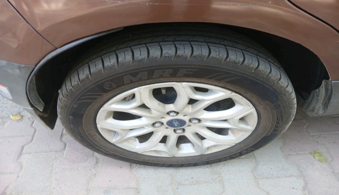 2016 Ford Ecosport TITANIUM+ 1.5L DIESEL, Diesel, Manual, 72,142 km, tyre