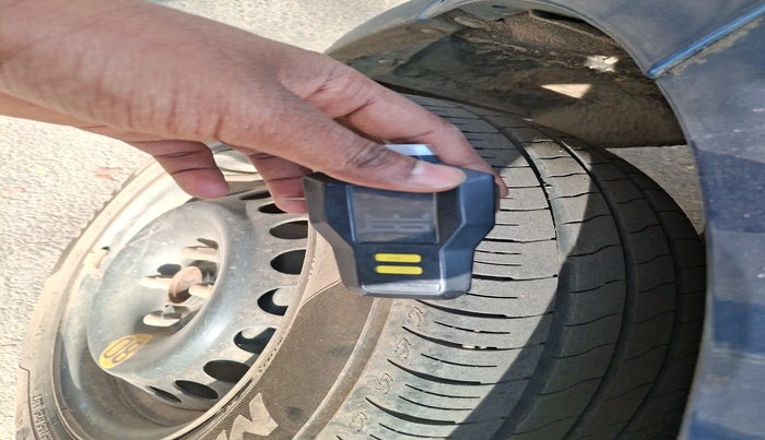 2020 Maruti Baleno ZETA PETROL 1.2, Petrol, Manual, 26,694 km, tyre