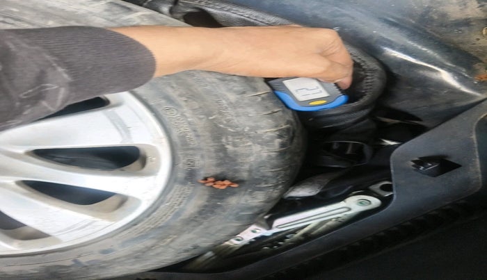 2018 Maruti Baleno ZETA PETROL 1.2, Petrol, Manual, 61,896 km, tyre