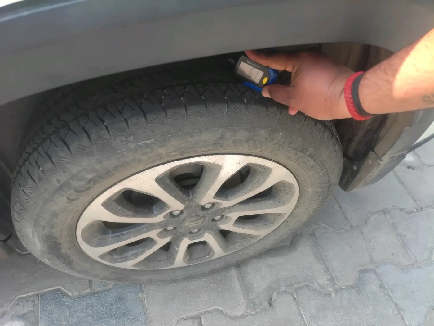 2022 Maruti Grand Vitara ZETA SMART HYBRID, Petrol, Manual, 23,482 km, tyre