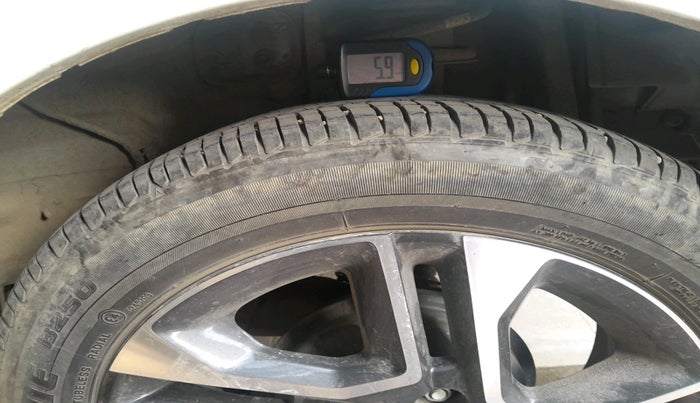 2023 Tata Tiago XZ PLUS PETROL, Petrol, Manual, 34,595 km, tyre