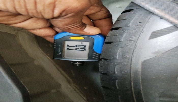 2022 Hyundai GRAND I10 NIOS SPORTZ 1.2 KAPPA VTVT, Petrol, Manual, 35,425 km, tyre