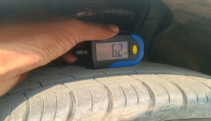 2016 Maruti Baleno ALPHA PETROL 1.2, Petrol, Manual, 51,003 km, tyre