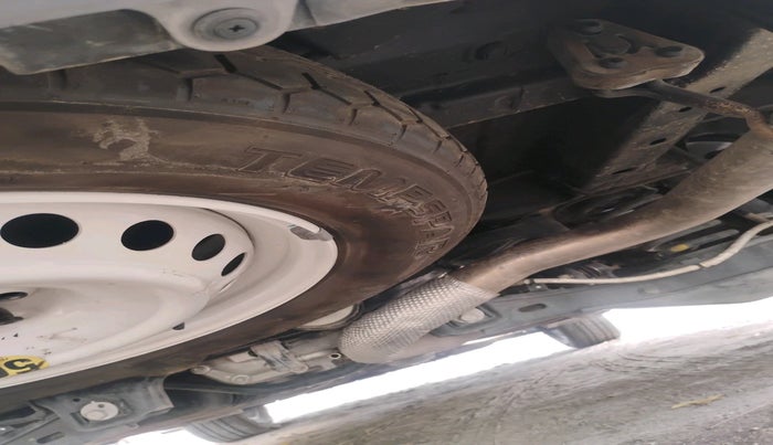 2023 Mahindra XUV700 AX 7 LUXURY D AWD AT 7 STR, Diesel, Automatic, 23,593 km, tyre