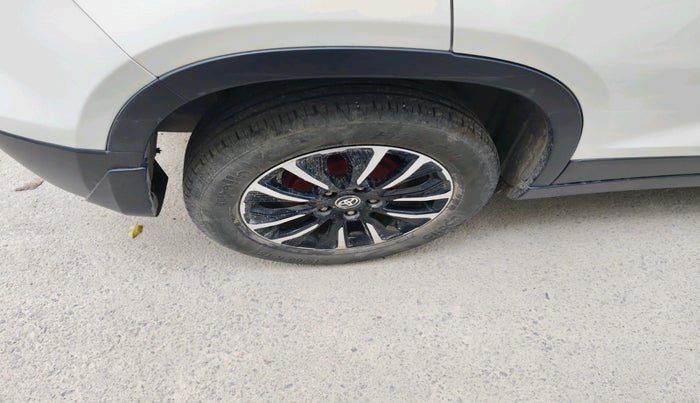 2022 Toyota URBAN CRUISER PREMIUM GRADE MT, Petrol, Manual, 31,242 km, tyre