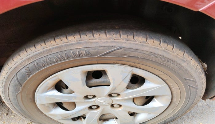 2014 Hyundai i20 SPORTZ 1.2, Petrol, Manual, 1,17,927 km, tyre