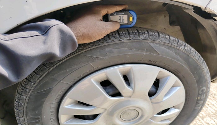 2016 Maruti Alto 800 LXI CNG, CNG, Manual, 69,226 km, tyre