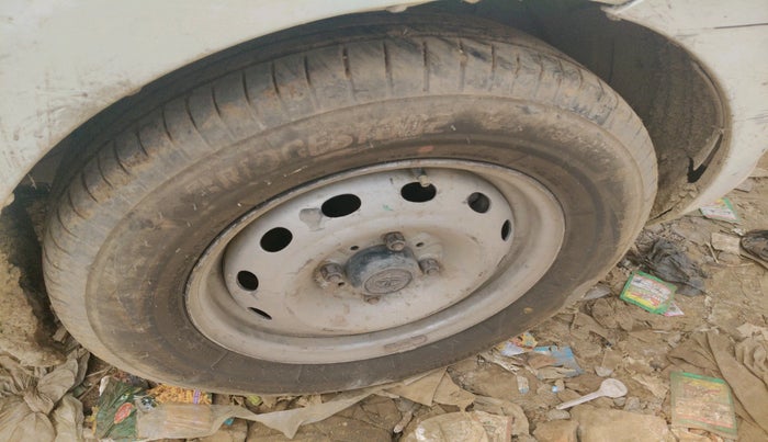 2017 Tata Zest XE 75PS DIESEL, Diesel, Manual, 2,27,778 km, tyre