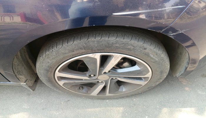 2022 Tata ALTROZ XZA PLUS, Petrol, Automatic, 31,848 km, tyre