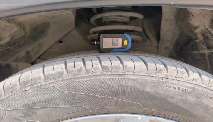 2017 Maruti Vitara Brezza ZDI, Diesel, Manual, 72,274 km, tyre