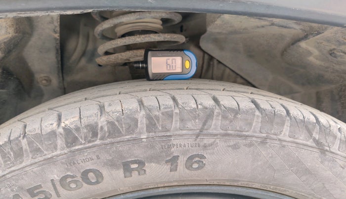 2017 Maruti Vitara Brezza ZDI, Diesel, Manual, 72,274 km, tyre