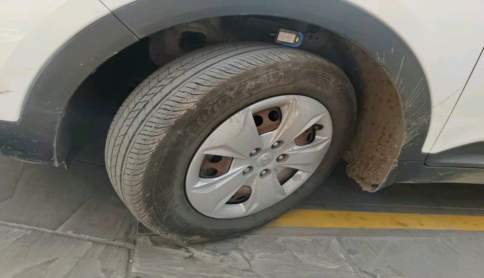 2020 Hyundai Creta E PLUS 1.4 DIESEL, Diesel, Manual, 2,29,904 km, tyre