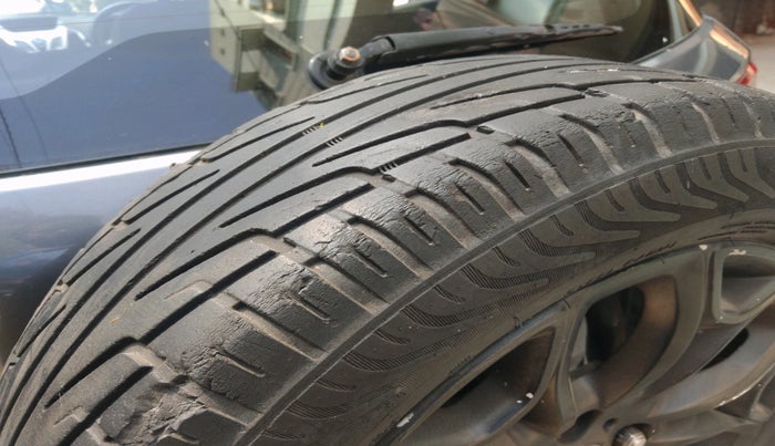 2014 Ford Ecosport TITANIUM 1.5L DIESEL, Diesel, Manual, 1,01,520 km, tyre