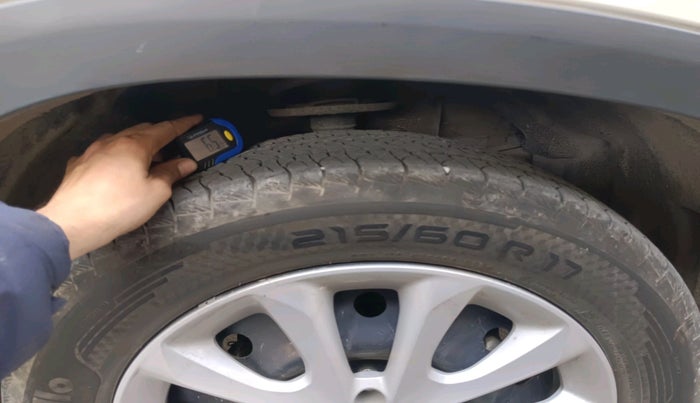 2024 Maruti Grand Vitara DELTA SMART HYBRID AT, Petrol, Automatic, 24,974 km, tyre