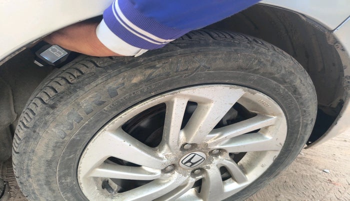 2016 Honda Jazz 1.5L I-DTEC VX, Diesel, Manual, 1,53,267 km, tyre