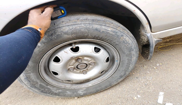 2011 Maruti Eeco 5 STR WITH A/C+HTR, CNG, Manual, 1,68,131 km, tyre