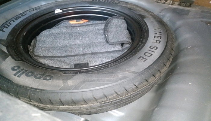 2022 Hyundai VENUE SX 1.0 (O) TURBO IMT, Petrol, Manual, 82,748 km, tyre