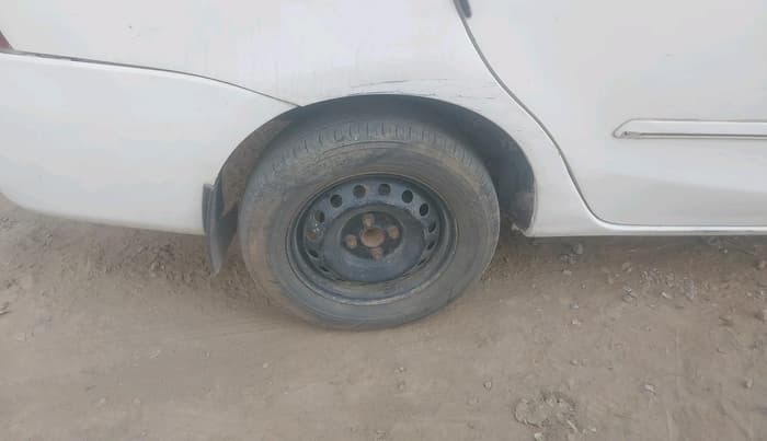 2011 Toyota Etios VD, Diesel, Manual, 65,132 km, tyre