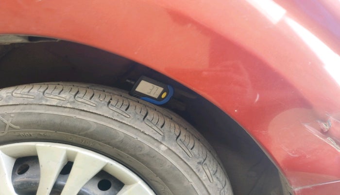 2012 Maruti Alto 800 LXI, Petrol, Manual, 99,888 km, tyre