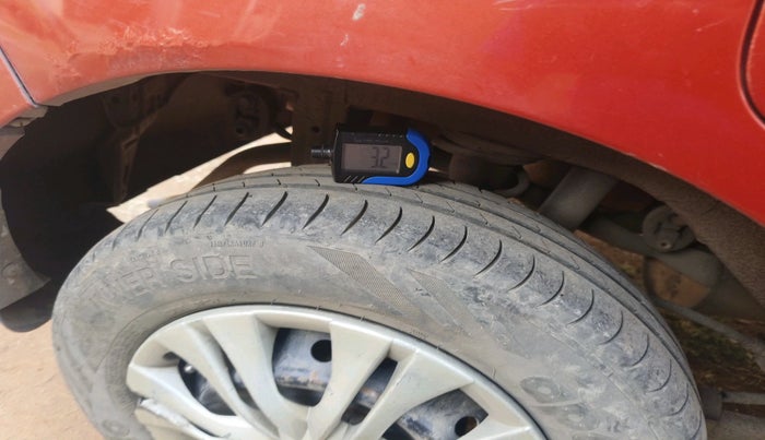 2012 Maruti Alto 800 LXI, Petrol, Manual, 99,888 km, tyre