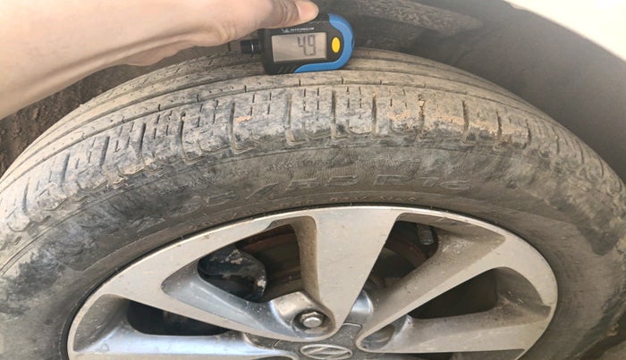 2015 Hyundai Elite i20 ASTA 1.4 CRDI, Diesel, Manual, 1,09,710 km, tyre