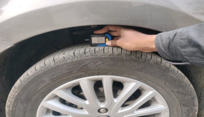 2021 Maruti Dzire ZXI, Petrol, Manual, 70,550 km, tyre