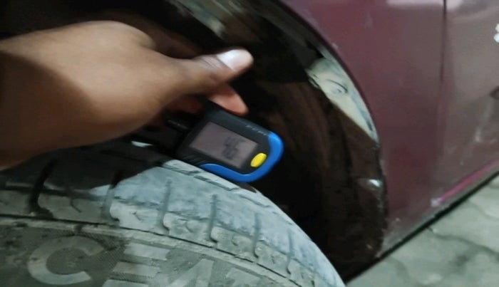 2011 Maruti Wagon R 1.0 LXI, Petrol, Manual, 50,339 km, tyre