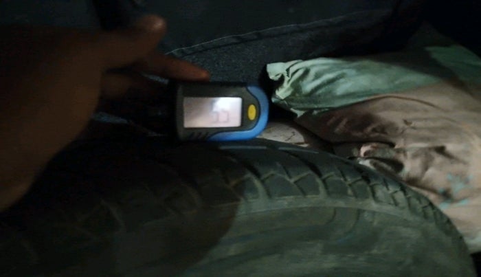 2011 Maruti Wagon R 1.0 LXI, Petrol, Manual, 50,339 km, tyre