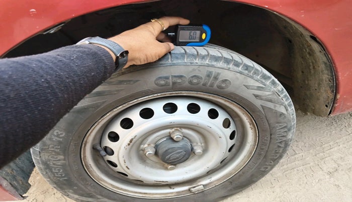 2014 Datsun Go T, Petrol, Manual, 84,395 km, tyre