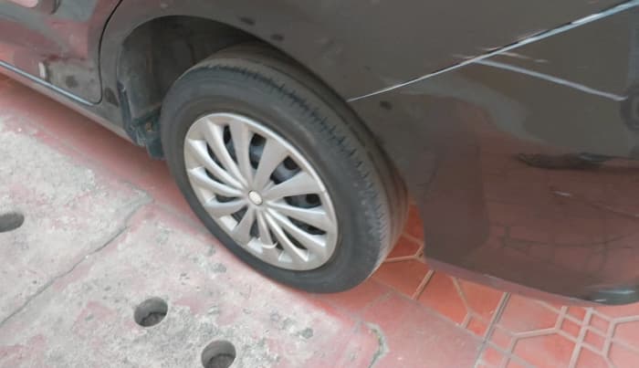 2018 Honda Amaze 1.2L I-VTEC S, Petrol, Manual, 28,500 km, tyre