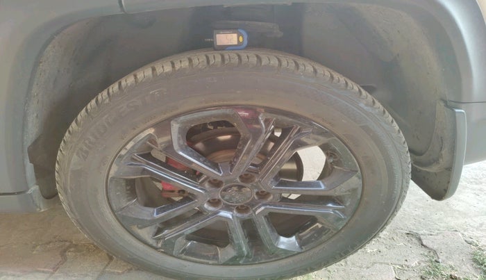 2022 Jeep Compass LIMITED (O) 2.0 DIESEL, Diesel, Manual, 79,806 km, tyre