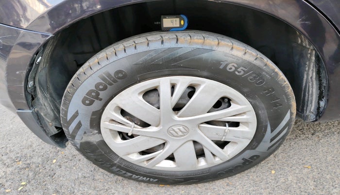 2016 Maruti Swift VDI, Diesel, Manual, 1,24,269 km, tyre