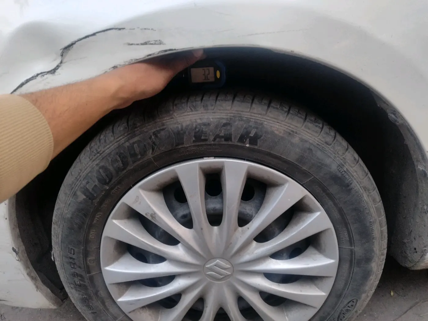 2022 Maruti Ciaz SIGMA 1.5 SHVS MT  PETROL, Petrol, Manual, 40,183 km, tyre