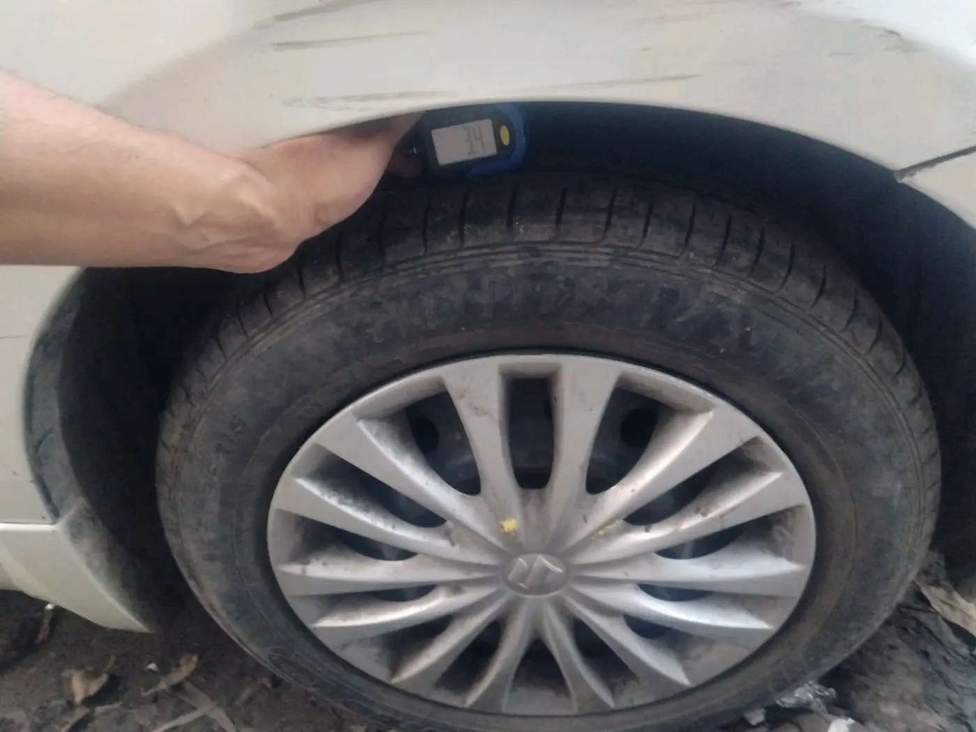 2022 Maruti Ciaz SIGMA 1.5 SHVS MT  PETROL, Petrol, Manual, 40,183 km, tyre