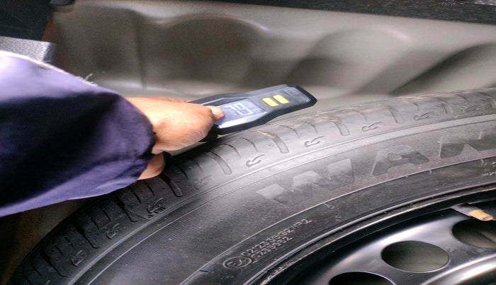 2022 Maruti BREZZA ZXI SMART HYBRID , Petrol, Manual, 27,979 km, tyre