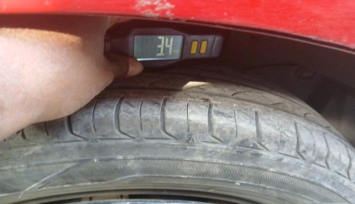 2016 Honda Brio S MT, Petrol, Manual, 56,324 km, tyre