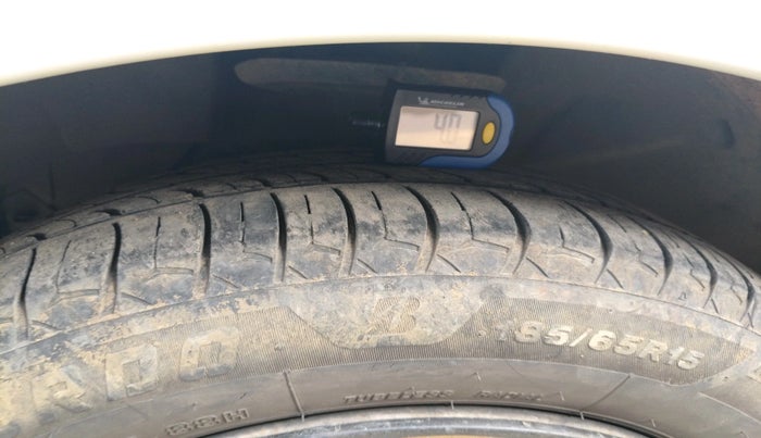 2018 Renault Lodgy 85 PS RXE 7 STR, Diesel, Manual, 1,09,499 km, tyre