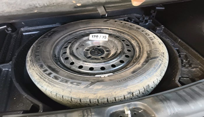 2017 Jeep Compass LIMITED 1.4 PETROL AT, Petrol, Automatic, 79,121 km, tyre