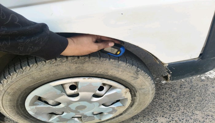 2023 Maruti Eeco 5 STR AC, Petrol, Manual, 69,094 km, tyre