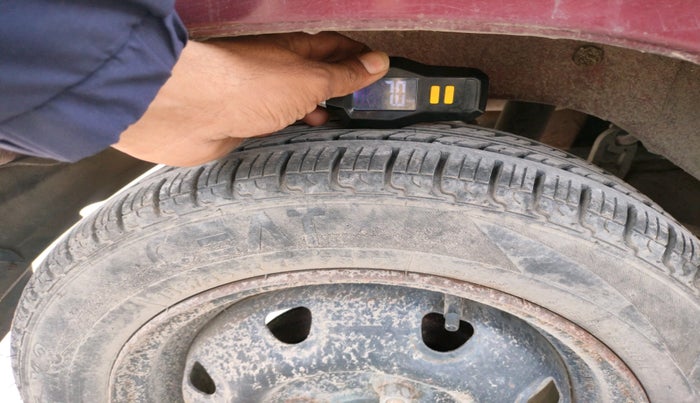 2011 Maruti Alto K10 VXI, Petrol, Manual, 91,603 km, tyre