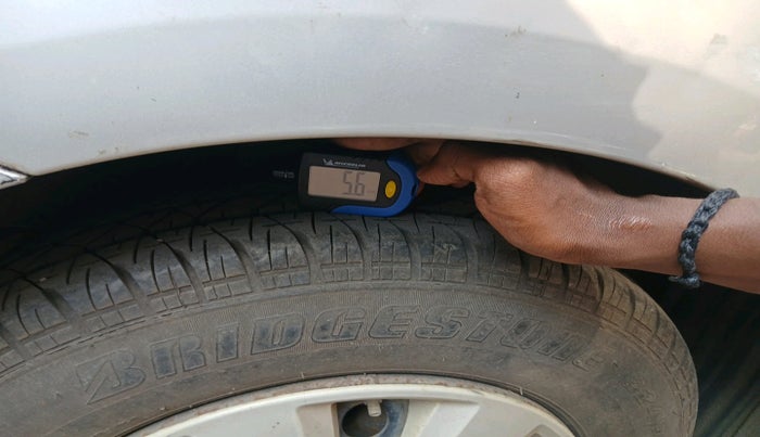 2010 Maruti Swift Dzire VXI, Petrol, Manual, 1,02,731 km, tyre