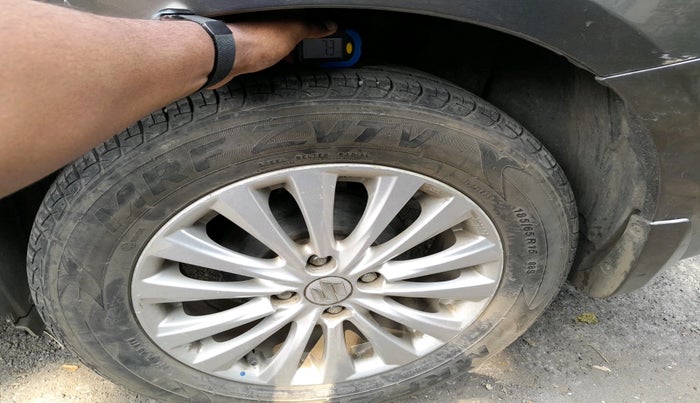 2018 Maruti Ciaz DELTA 1.5 SHVS MT PETROL, Petrol, Manual, 33,877 km, tyre