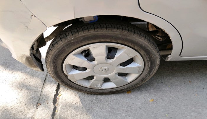 2016 Maruti Alto K10 VXI (O), Petrol, Manual, 57,497 km, tyre