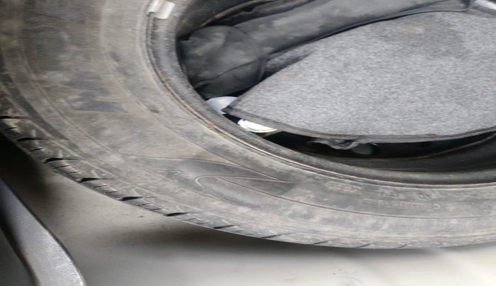 2018 Hyundai Elite i20 ASTA 1.2, Petrol, Manual, 46,515 km, tyre