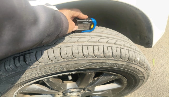 2018 Hyundai Elite i20 ASTA 1.2, Petrol, Manual, 46,515 km, tyre