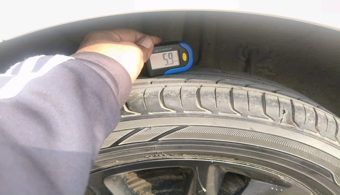 2018 Hyundai Elite i20 ASTA 1.2, Petrol, Manual, 46,515 km, tyre