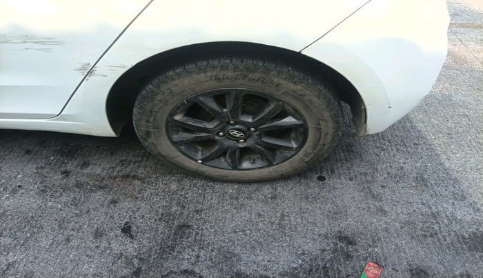 2018 Hyundai Elite i20 ASTA 1.4 CRDI, Diesel, Manual, 1,33,801 km, tyre