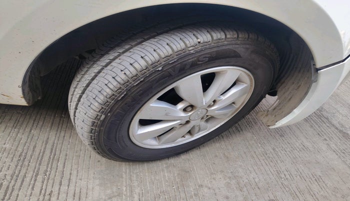 2013 Hyundai i20 SPORTZ 1.2, Petrol, Manual, 56,685 km, tyre