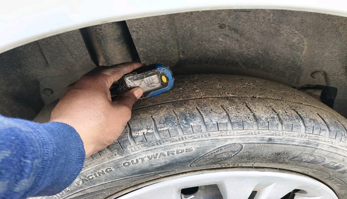 2018 Maruti Ertiga VDI SHVS, Diesel, Manual, 1,30,220 km, tyre